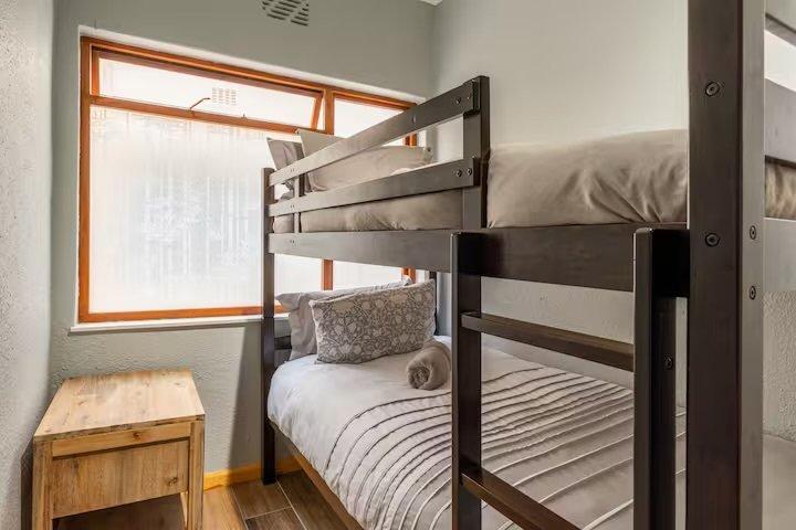 2 Bedroom Property for Sale in Fish Hoek Western Cape